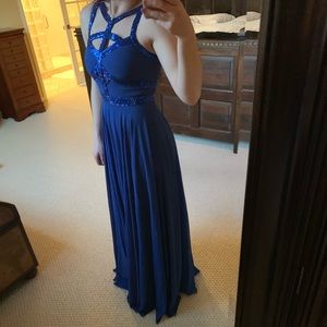 Meet your Posher, Bobbi